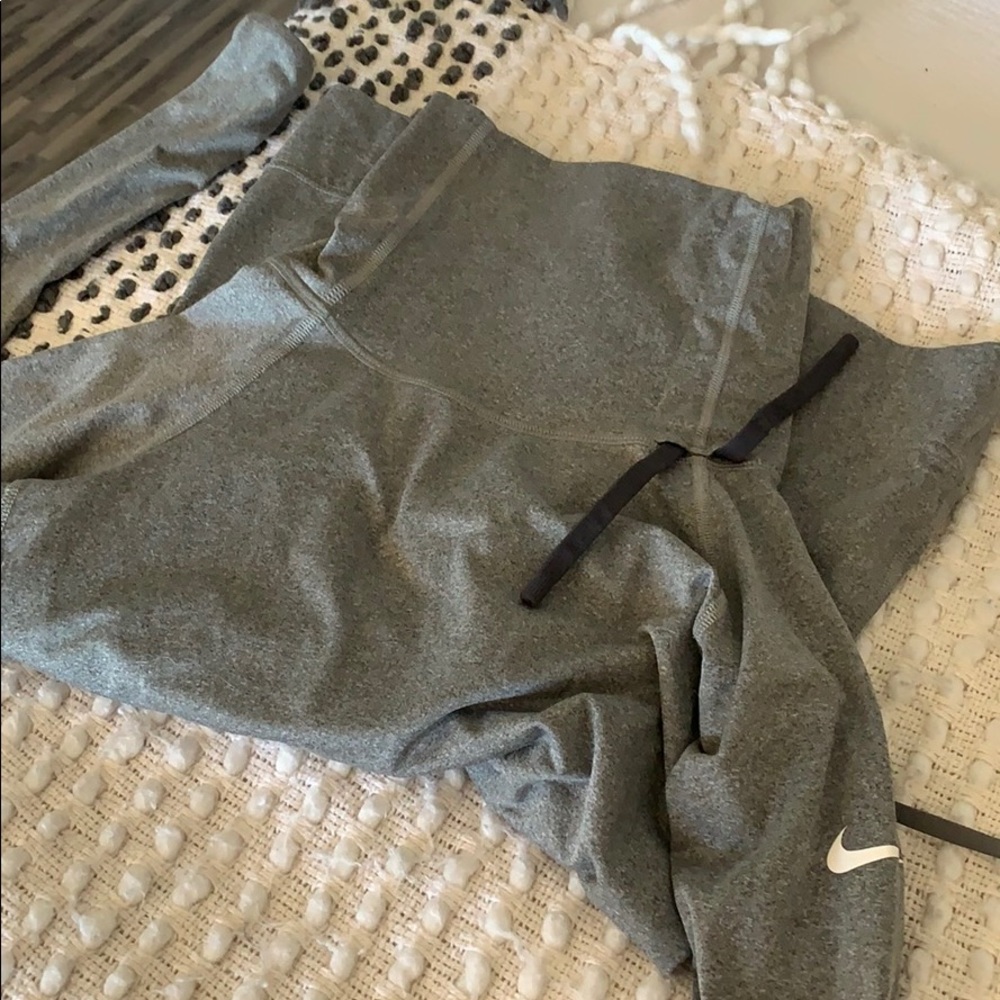 Nike dry-fit long sleeve turtle neck